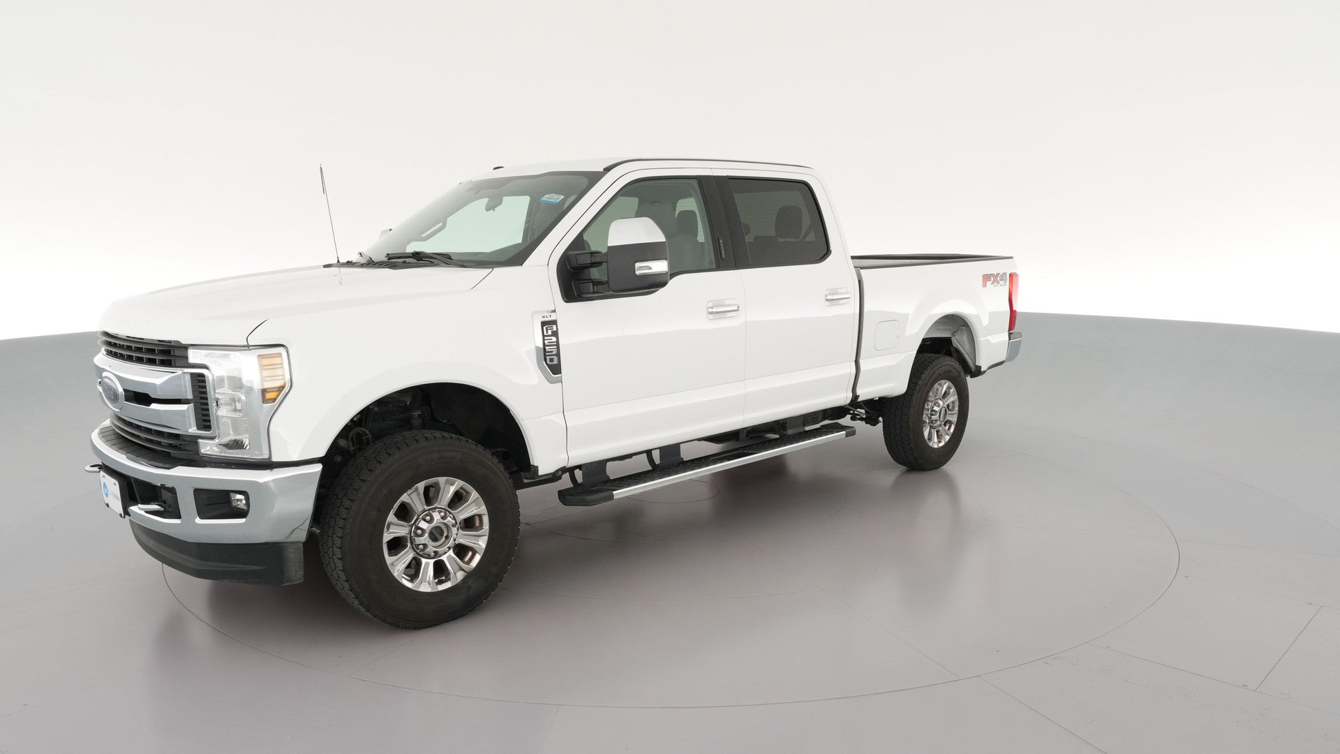 2019 Ford F250 Super Duty Crew Cab vehicle photo