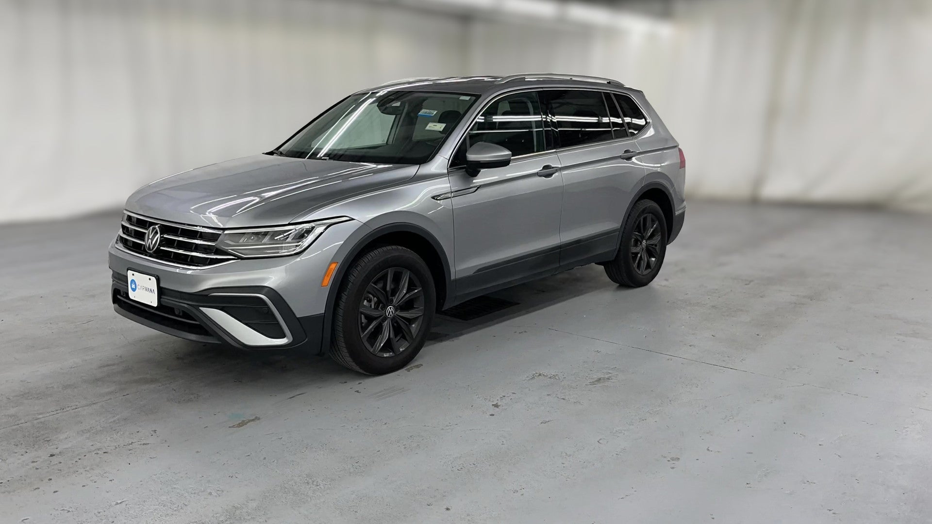 2024 Volkswagen Tiguan vehicle photo