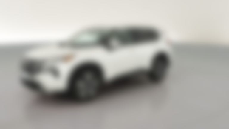 2024 Nissan Rogue vehicle photo
