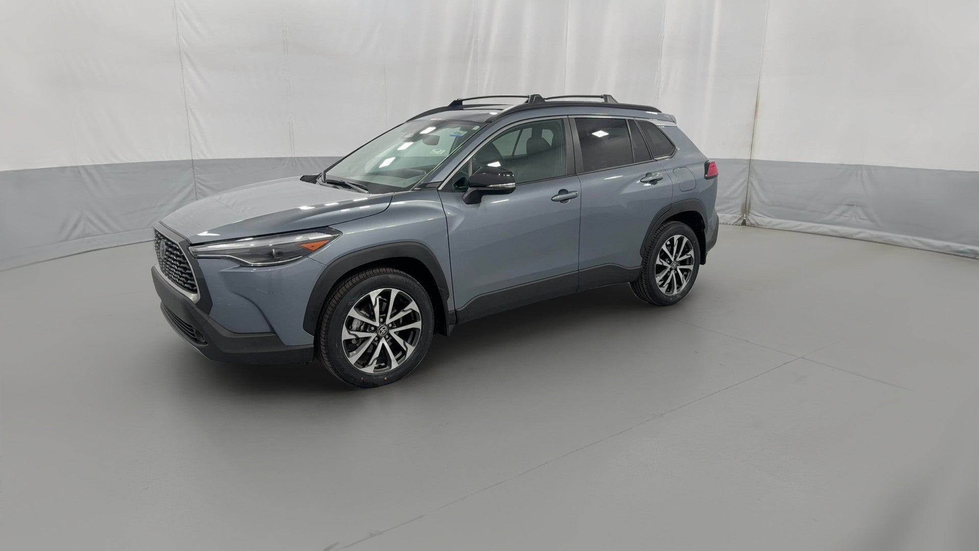 2025 Toyota Corolla Cross vehicle photo