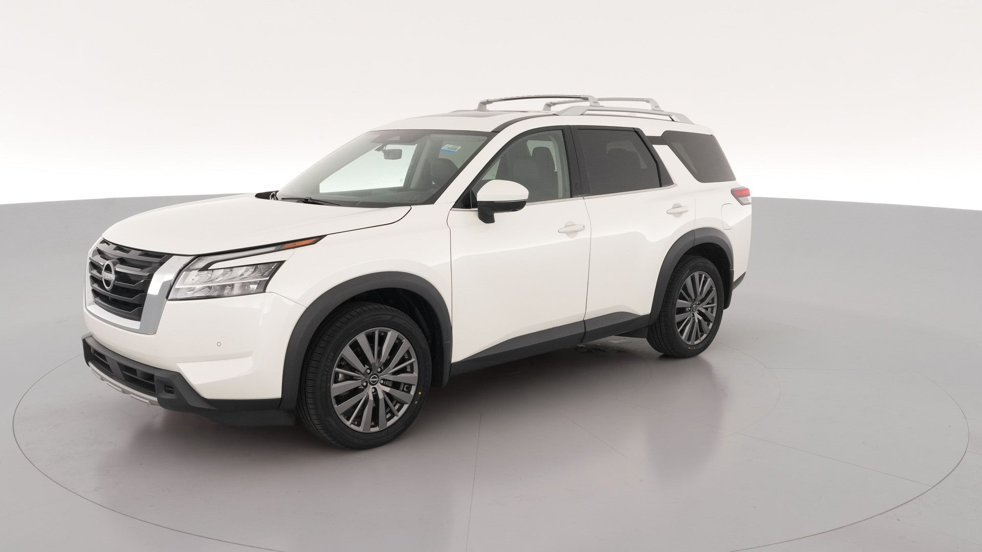 2024 Nissan Pathfinder vehicle photo