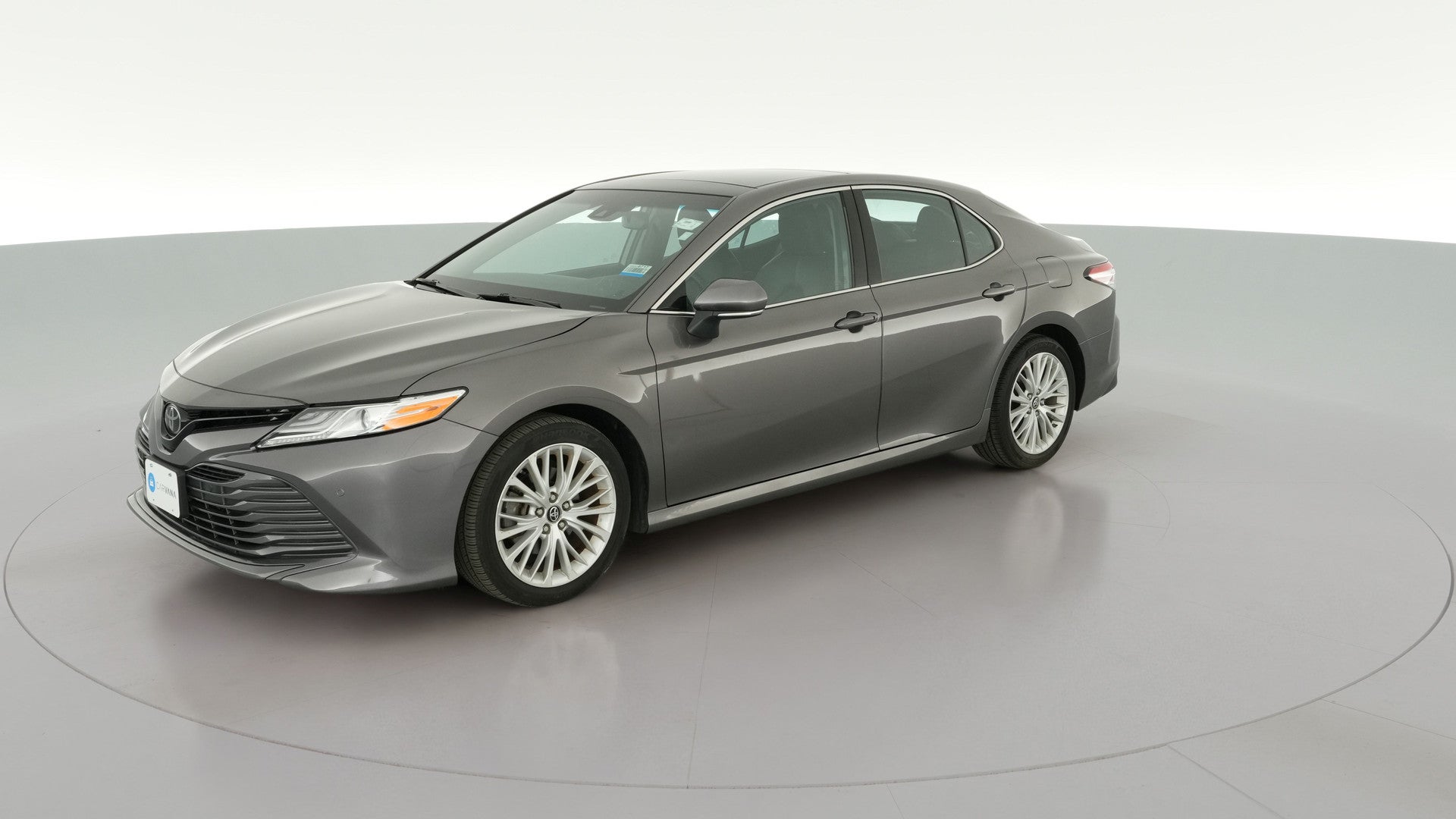 2018 Toyota Camry vehicle photo