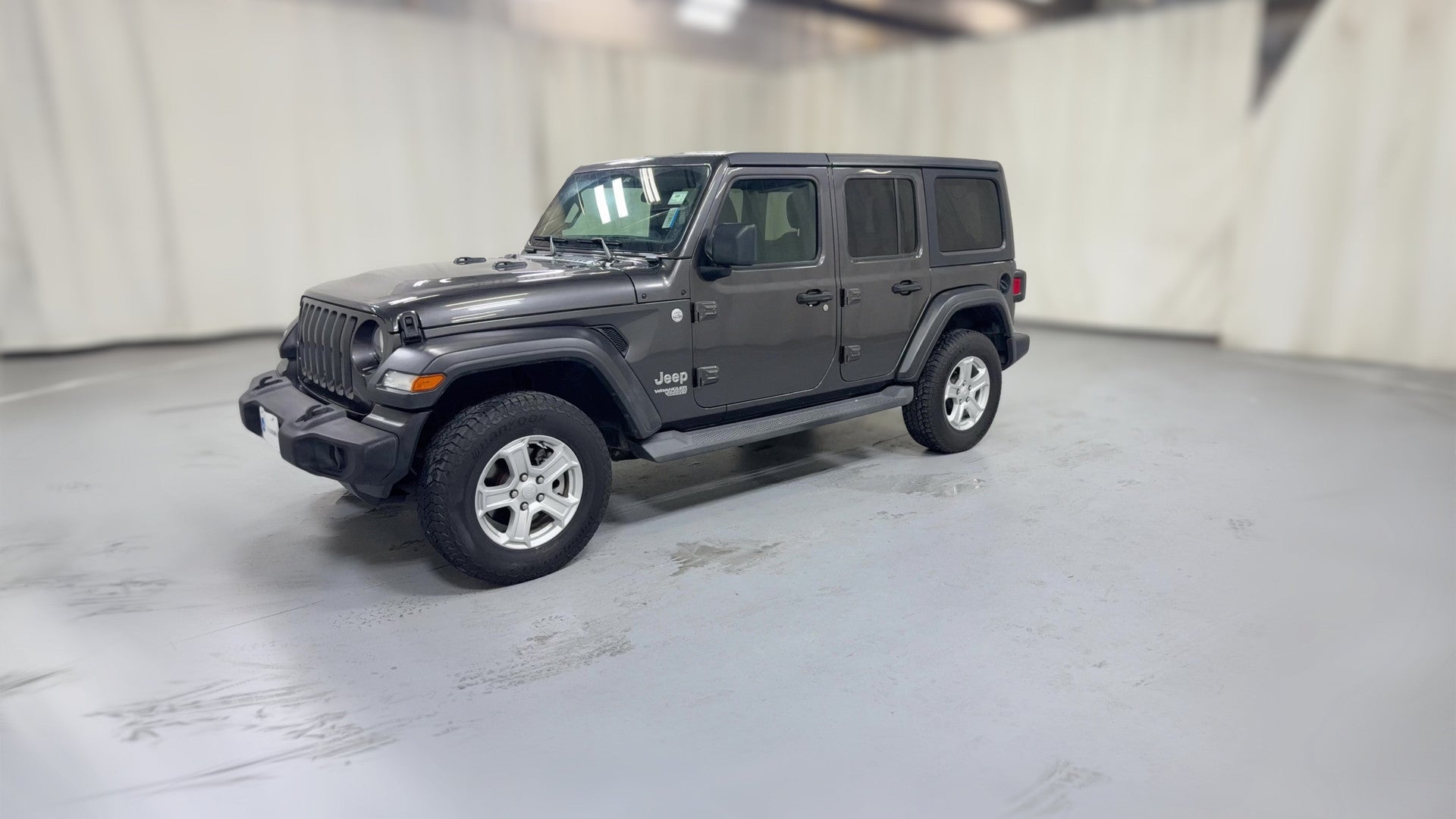 2020 Jeep Wrangler Unlimited vehicle photo