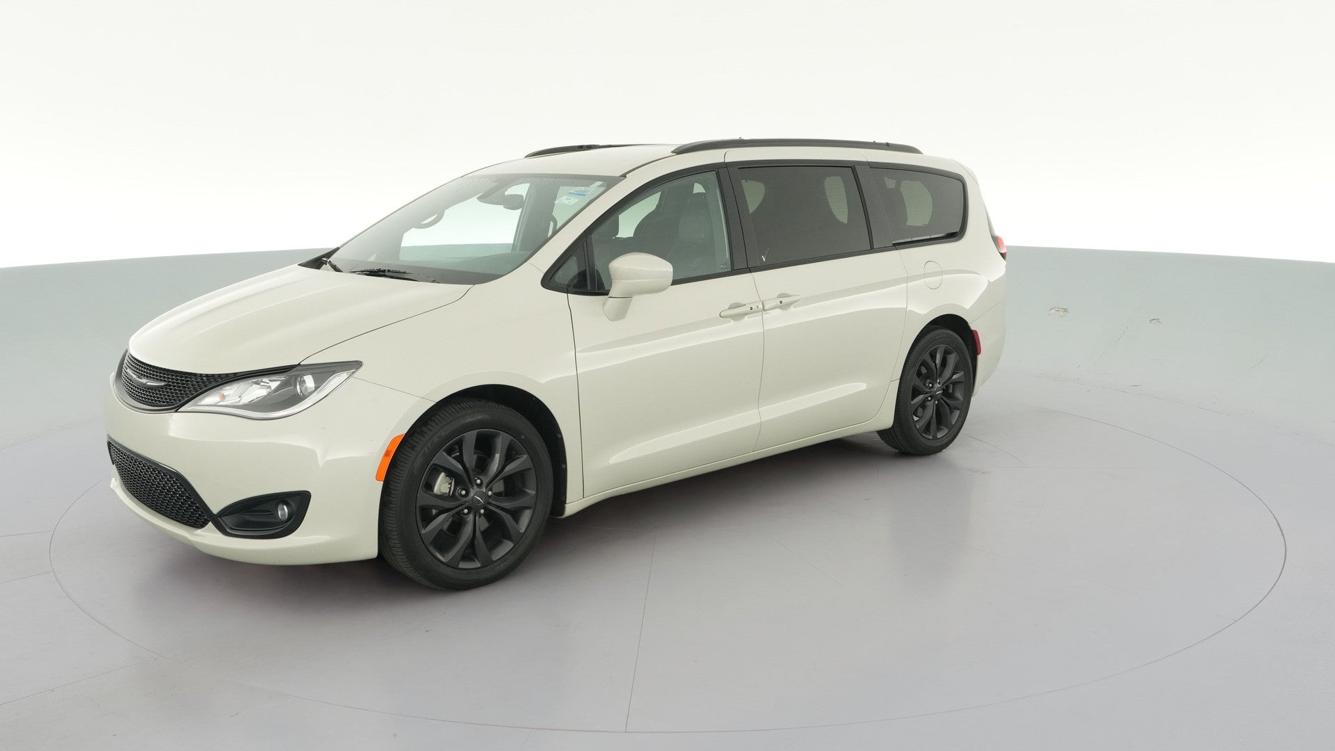 2020 Chrysler Pacifica vehicle photo