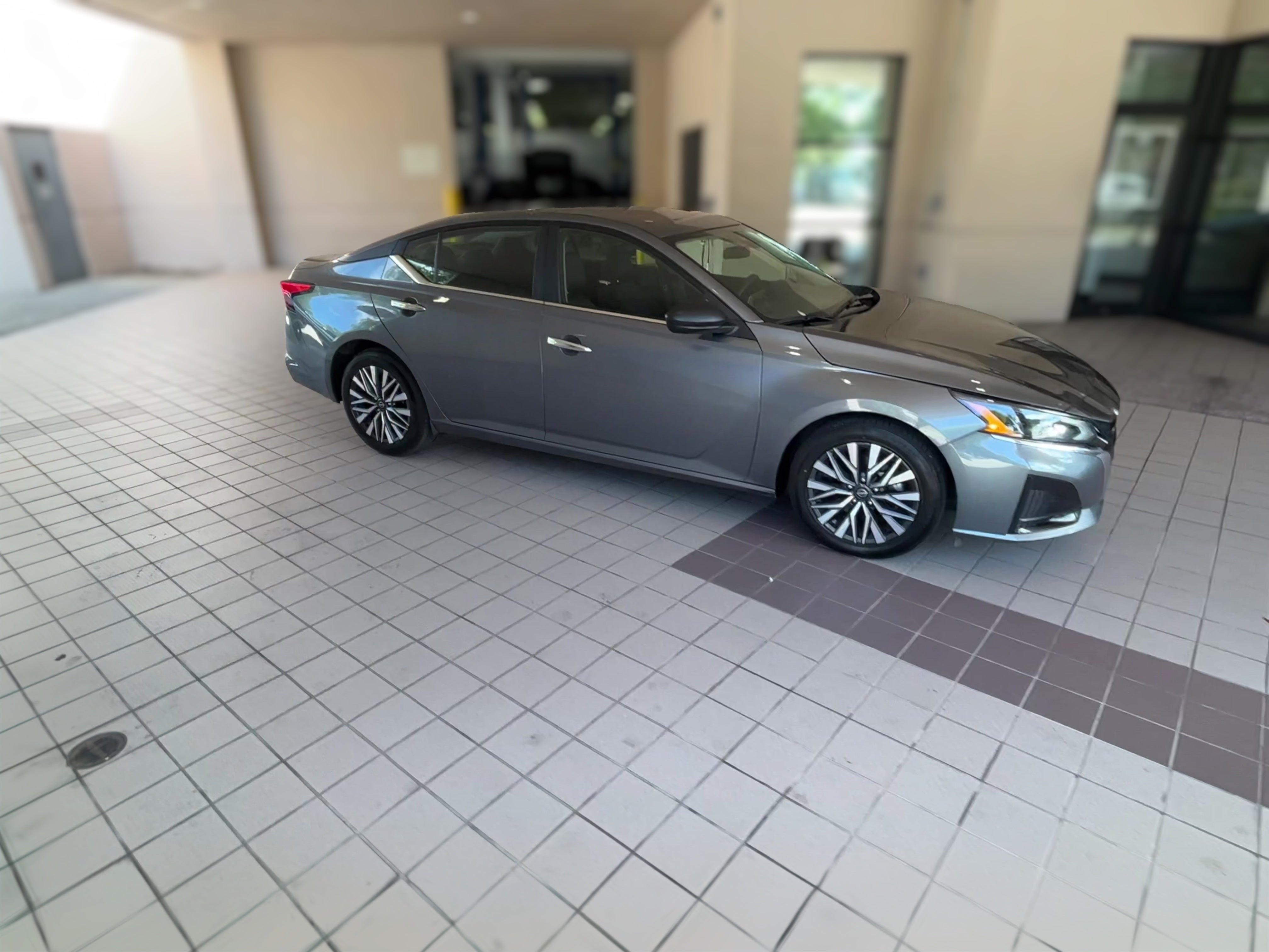 2025 Nissan Altima SV - Photo 29