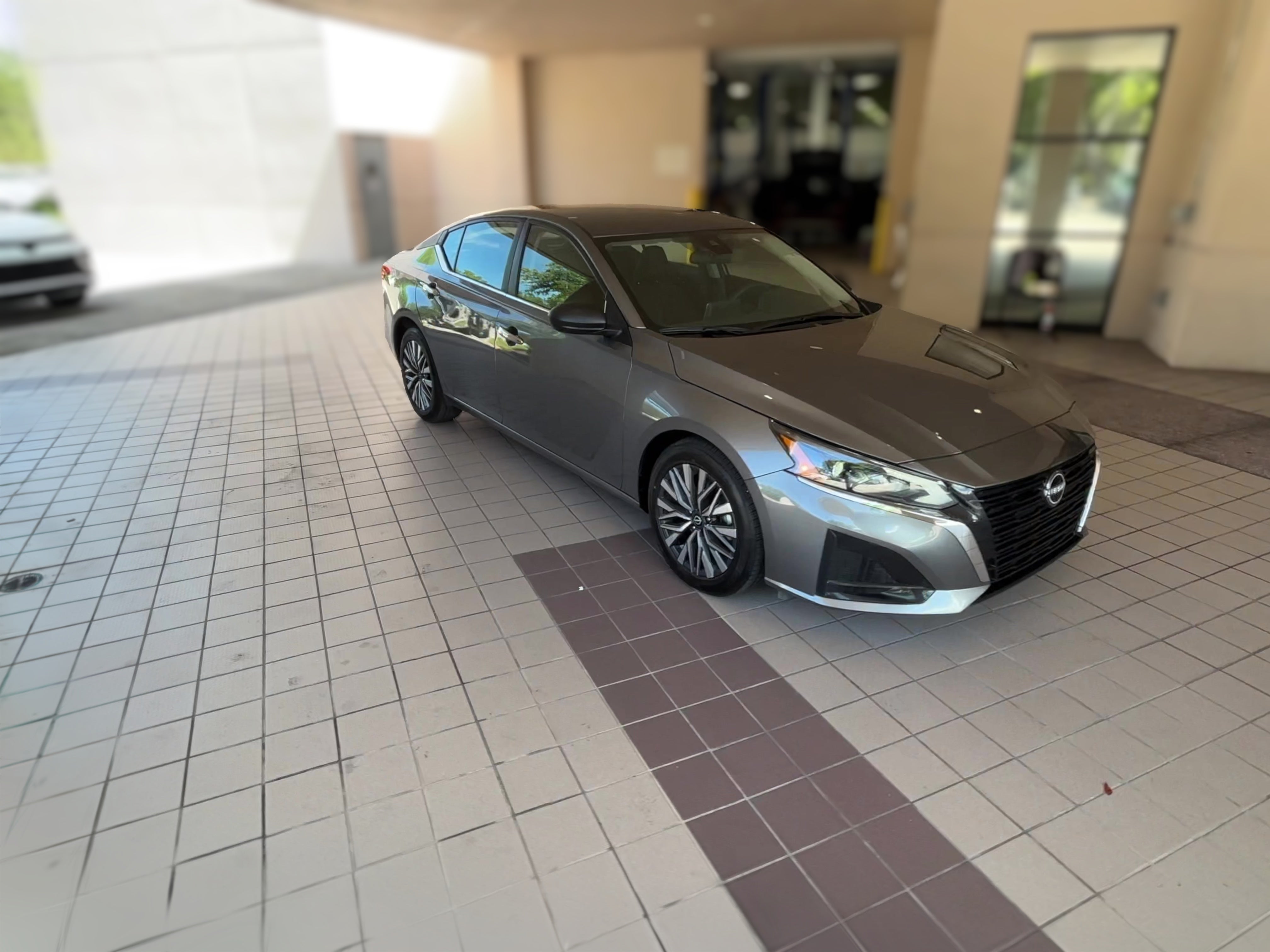 2025 Nissan Altima SV - Photo 30
