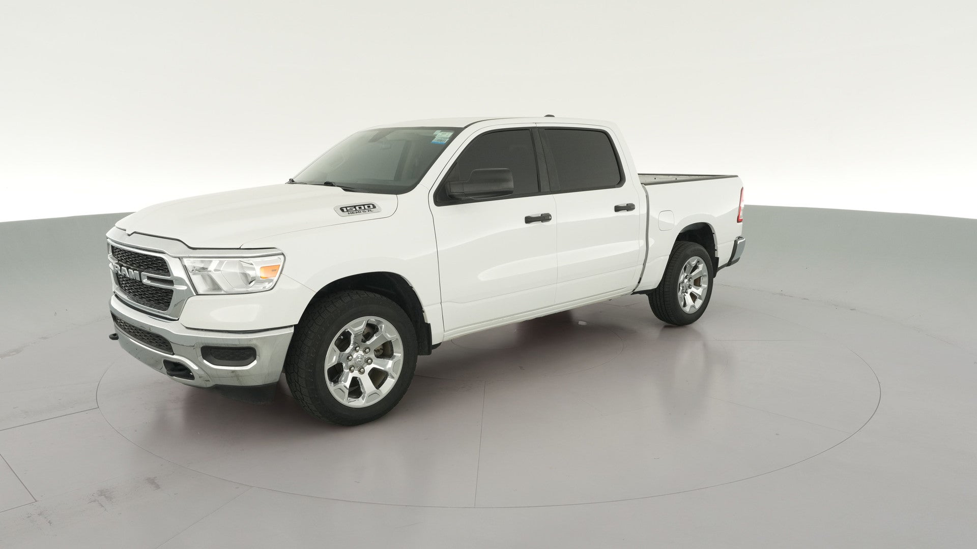 2019 Ram 1500 Crew Cab vehicle photo