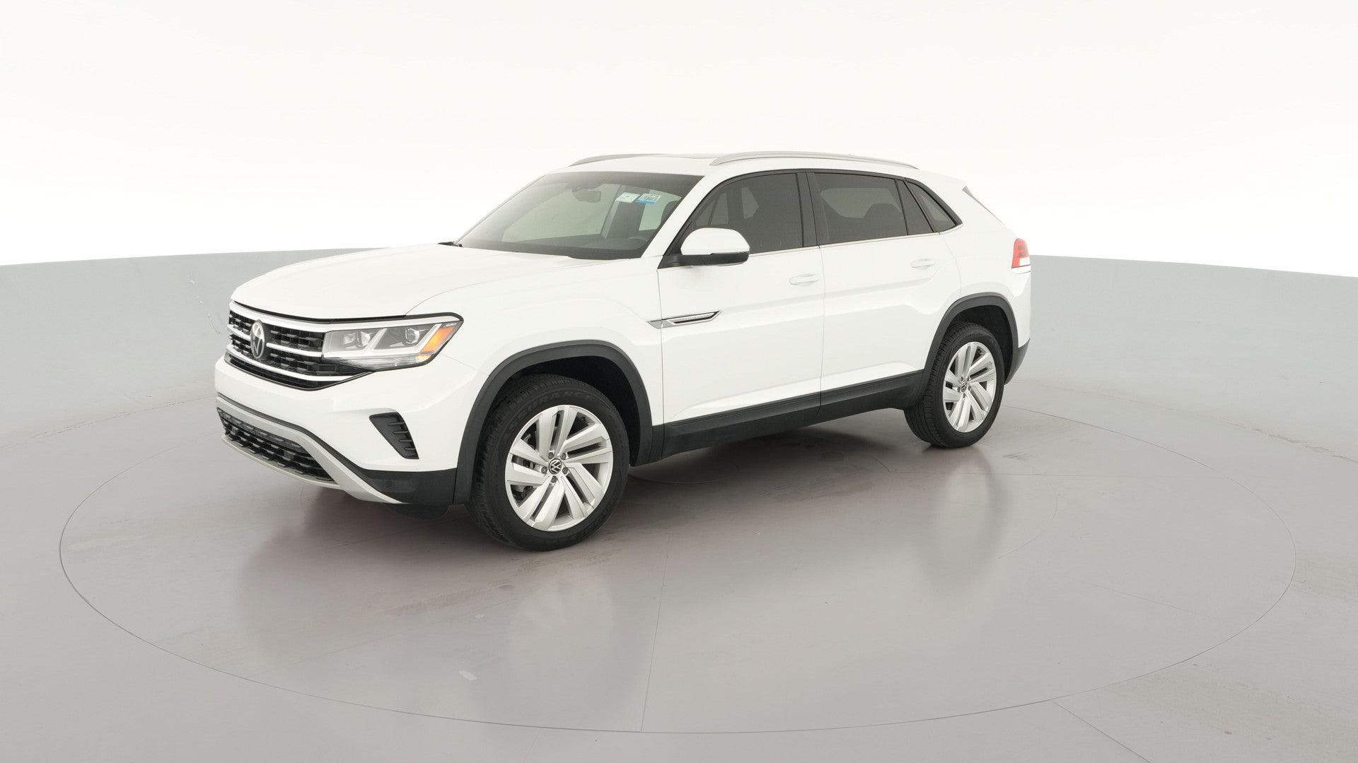 2020 Volkswagen Atlas Cross Sport vehicle photo