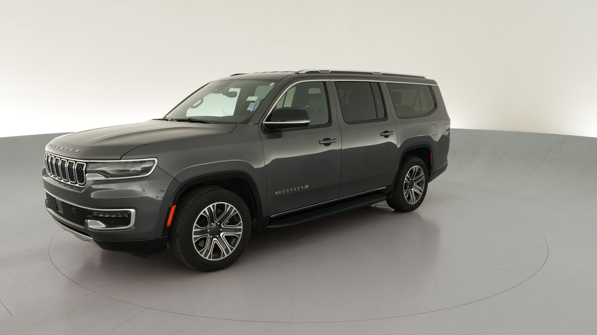 2023 Jeep Wagoneer L vehicle photo