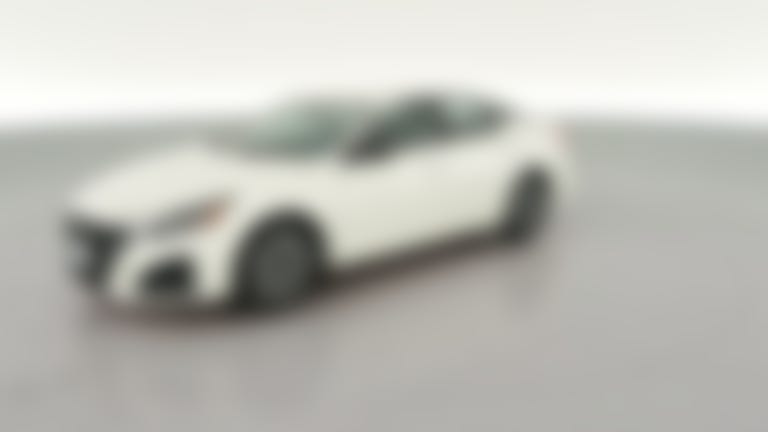 2025 Nissan Altima vehicle photo