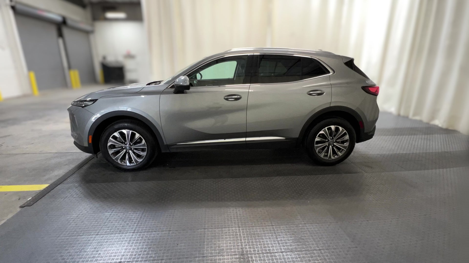 2024 Buick Envision vehicle photo
