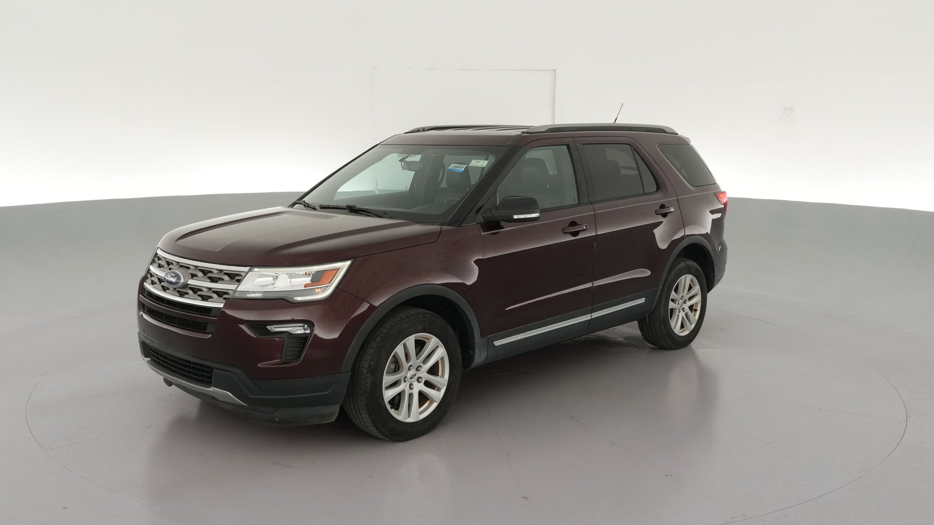 2018 Ford Explorer vehicle photo