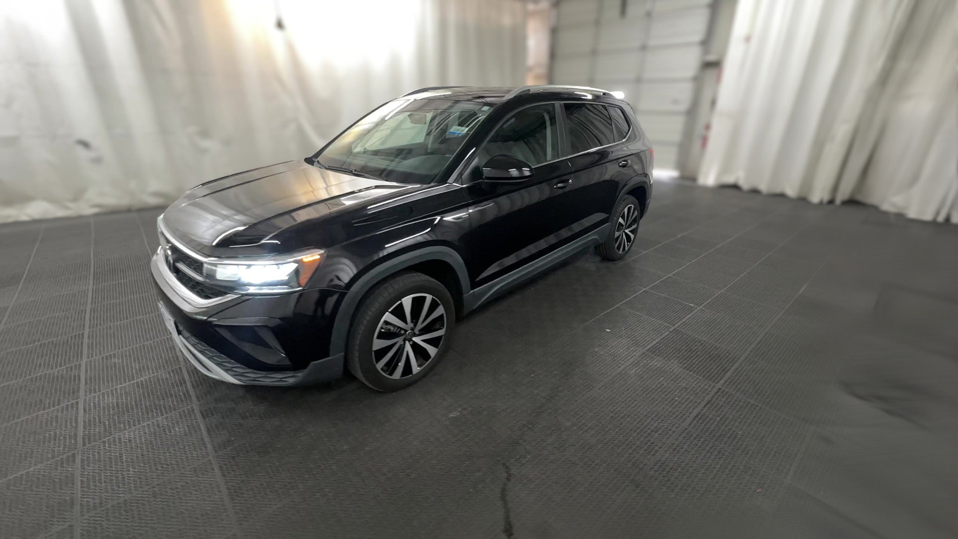 2022 Volkswagen Taos vehicle photo