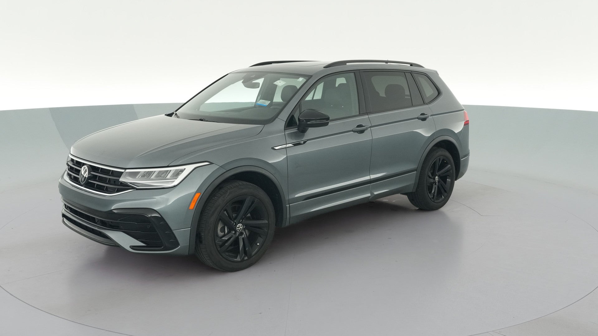 2024 Volkswagen Tiguan vehicle photo