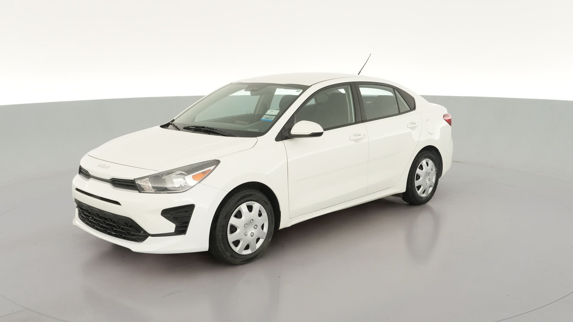 2023 Kia Rio vehicle photo