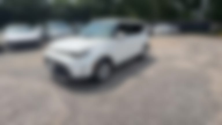 2025 Kia Soul vehicle photo