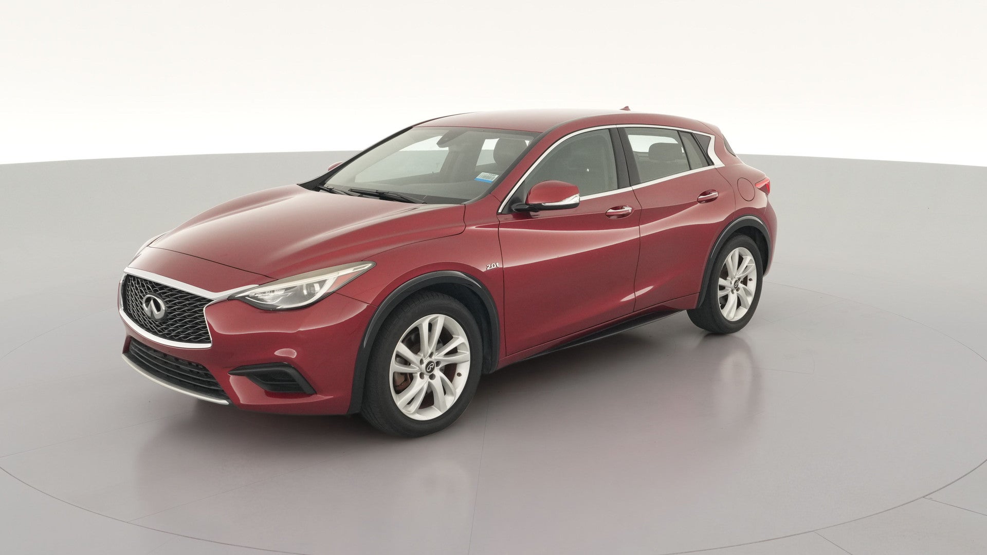 2018 INFINITI QX30 vehicle photo