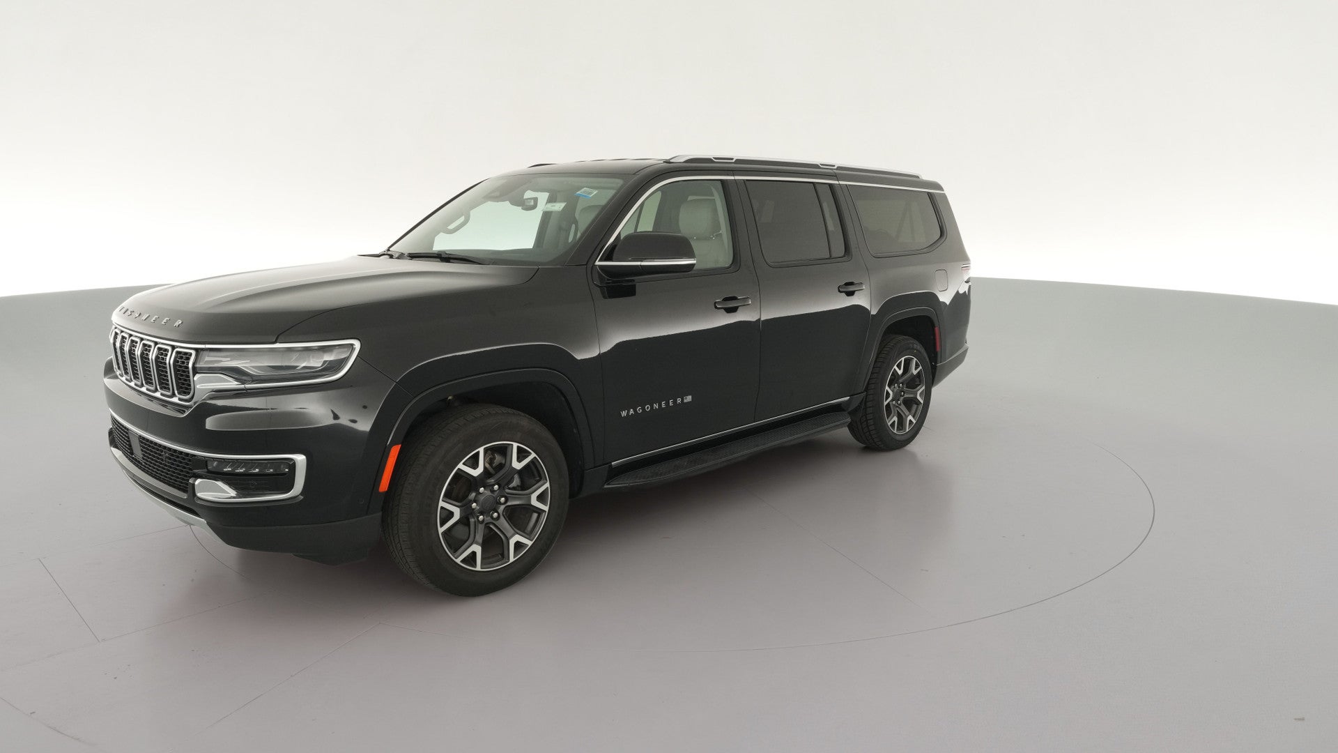 2023 Jeep Wagoneer L vehicle photo