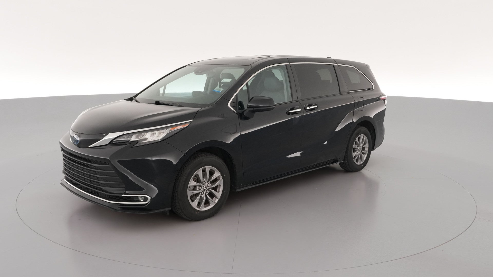 2022 Toyota Sienna vehicle photo