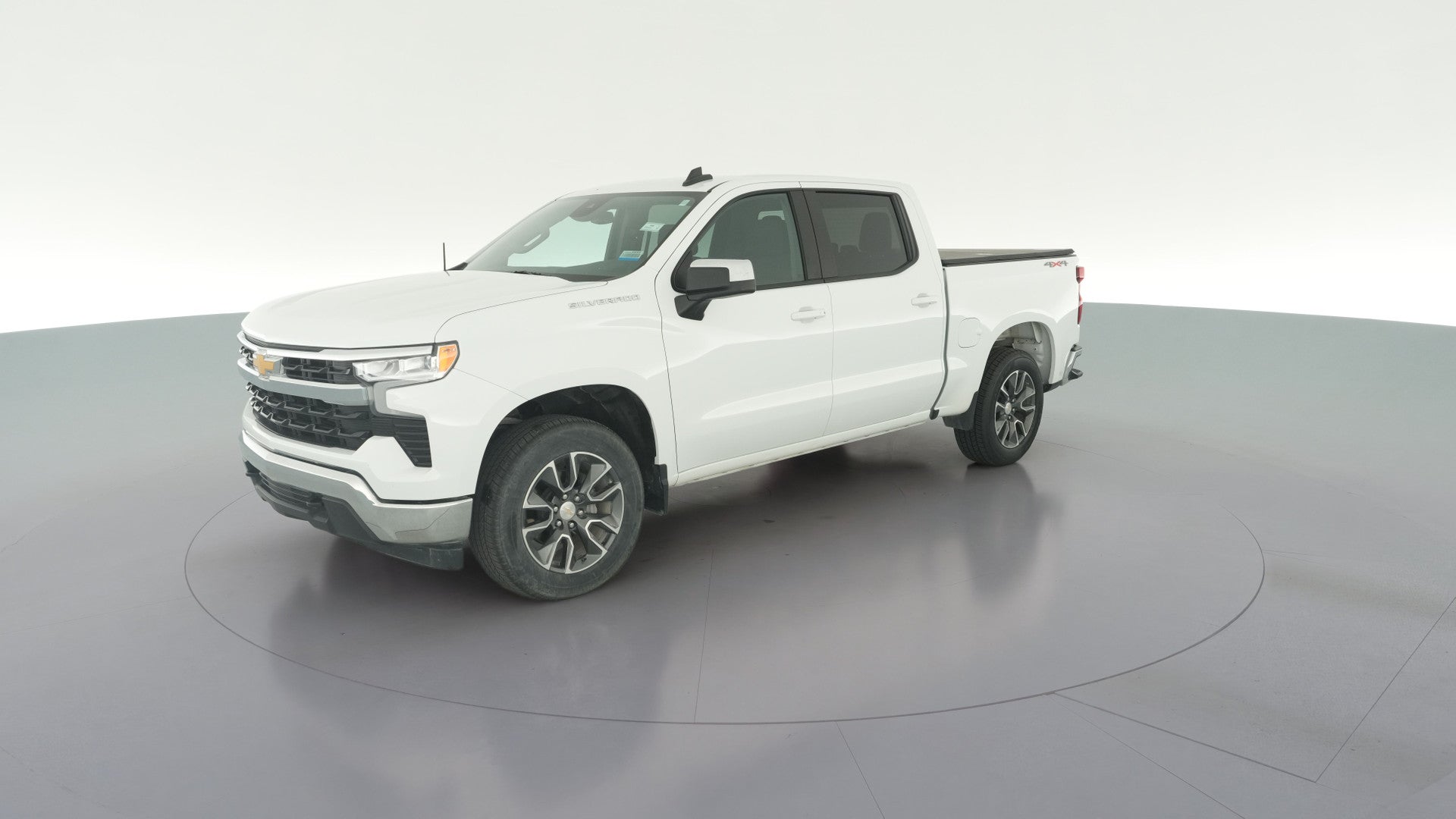 2023 Chevrolet Silverado 1500 Crew Cab vehicle photo