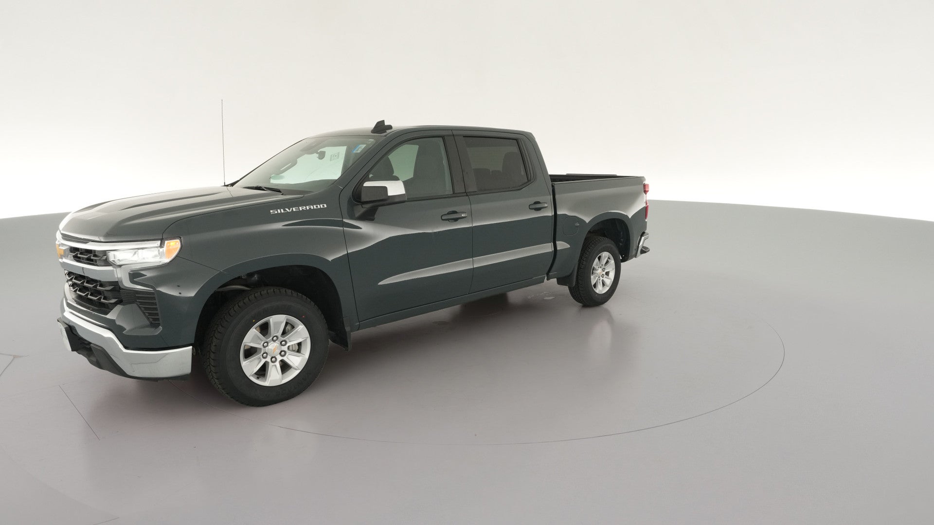 2025 Chevrolet Silverado 1500 Crew Cab vehicle photo