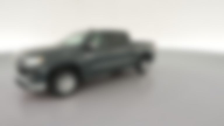 2025 Chevrolet Silverado 1500 Crew Cab vehicle photo