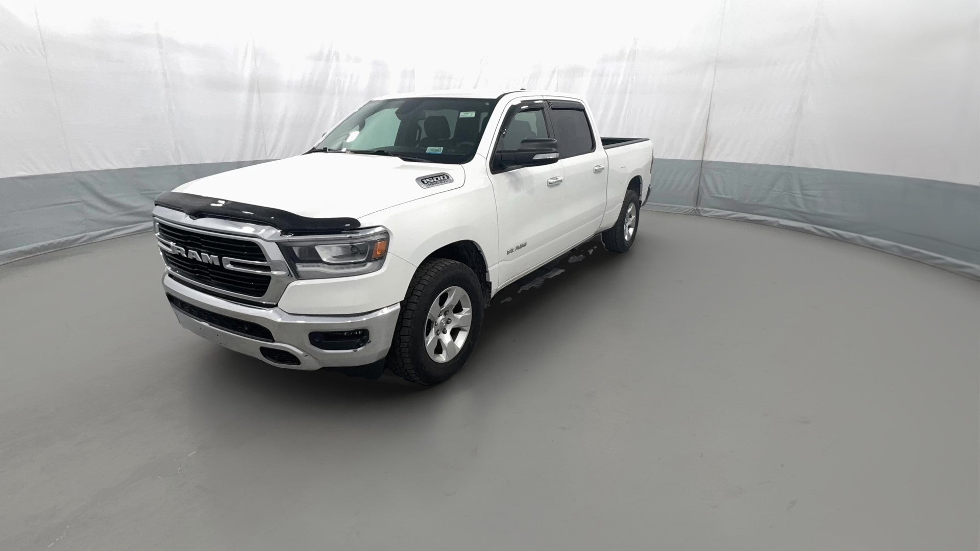 2019 Ram 1500 Crew Cab vehicle photo