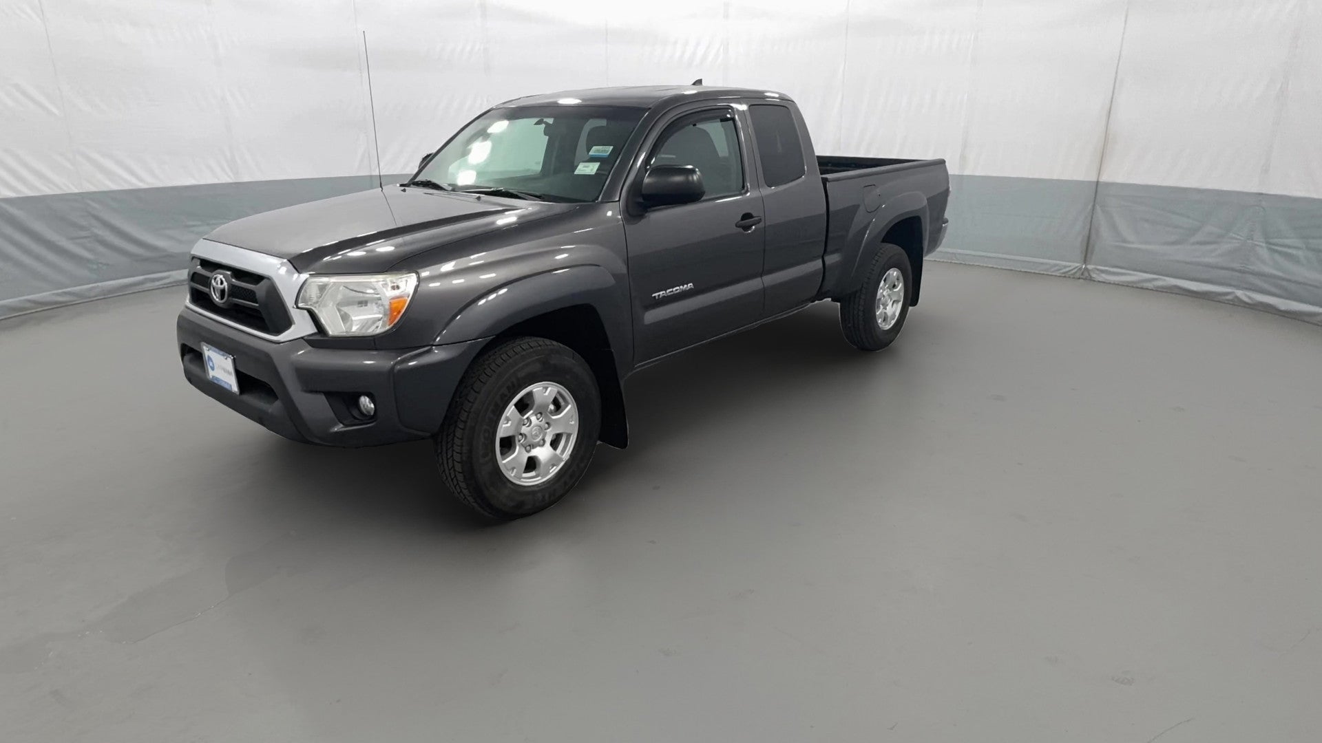 2015 Toyota Tacoma Access Cab vehicle photo