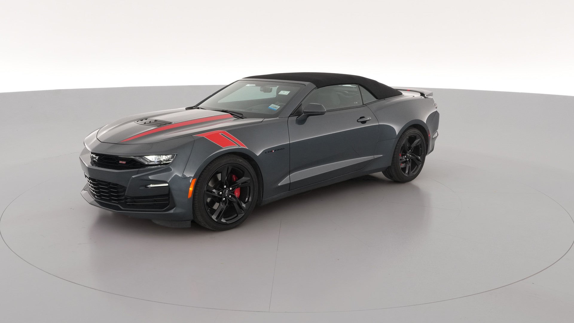 2023 Chevrolet Camaro vehicle photo