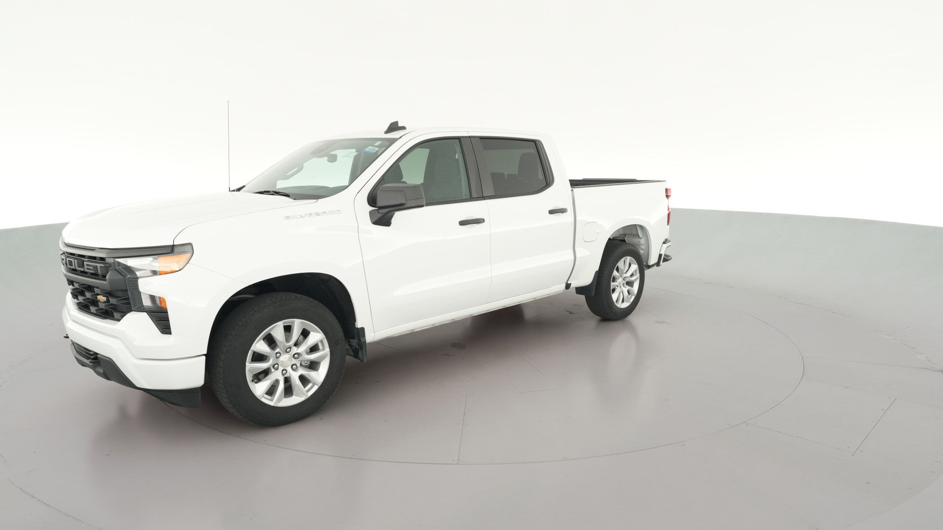 2023 Chevrolet Silverado 1500 Crew Cab vehicle photo
