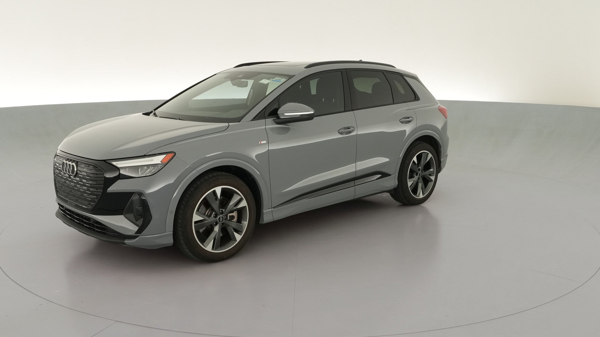 2024 Audi Q4 e-tron vehicle photo