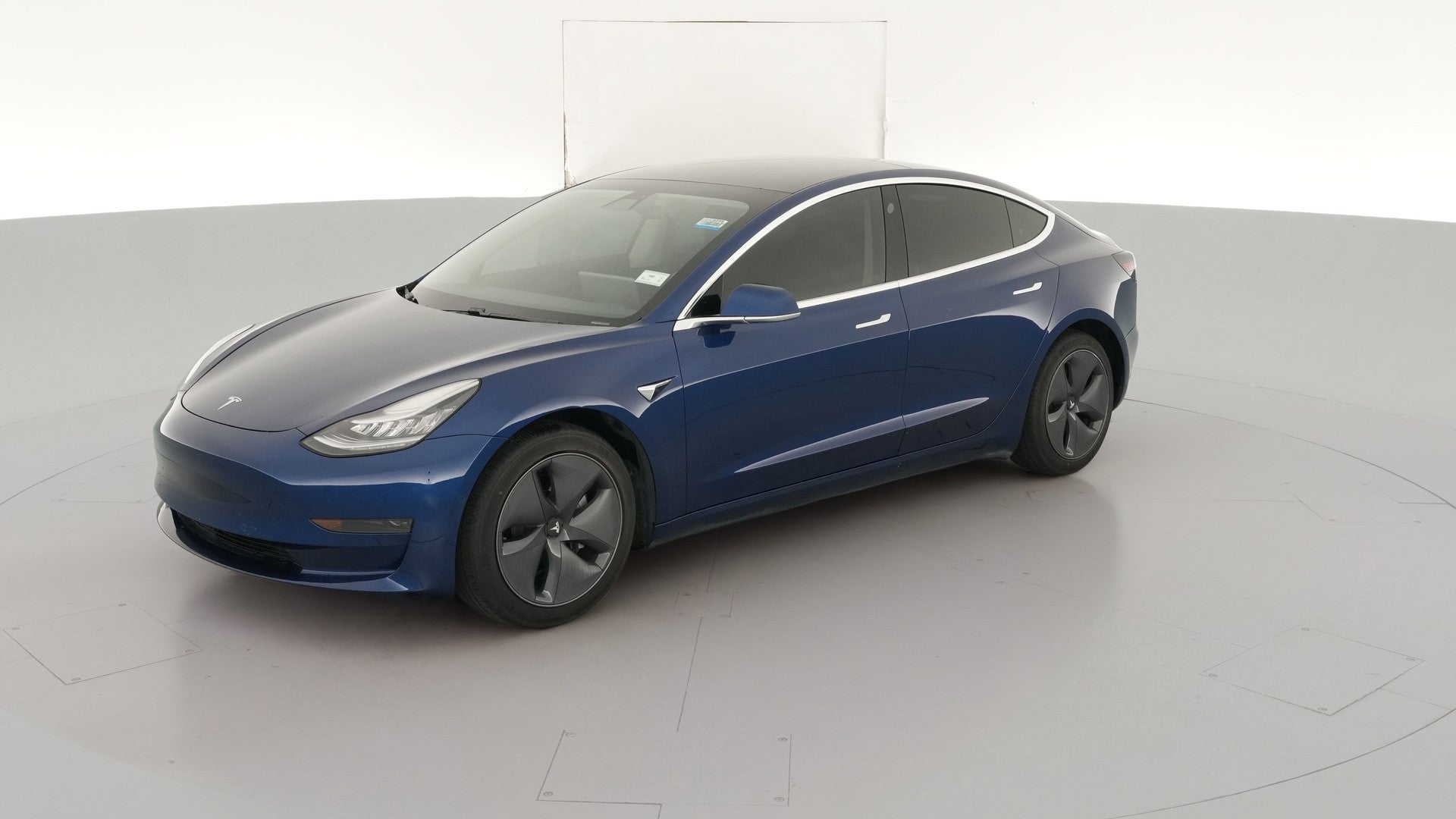 2020 Tesla Model 3 vehicle photo