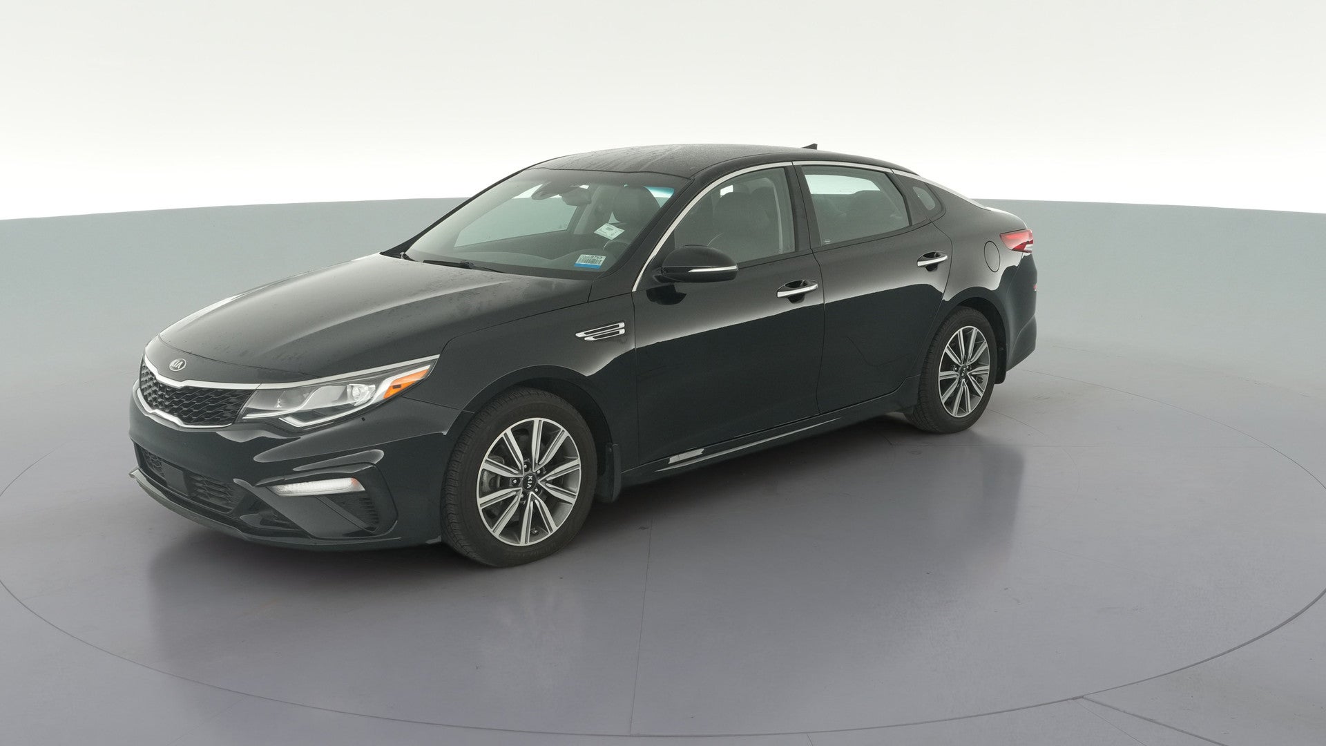 2019 Kia Optima vehicle photo