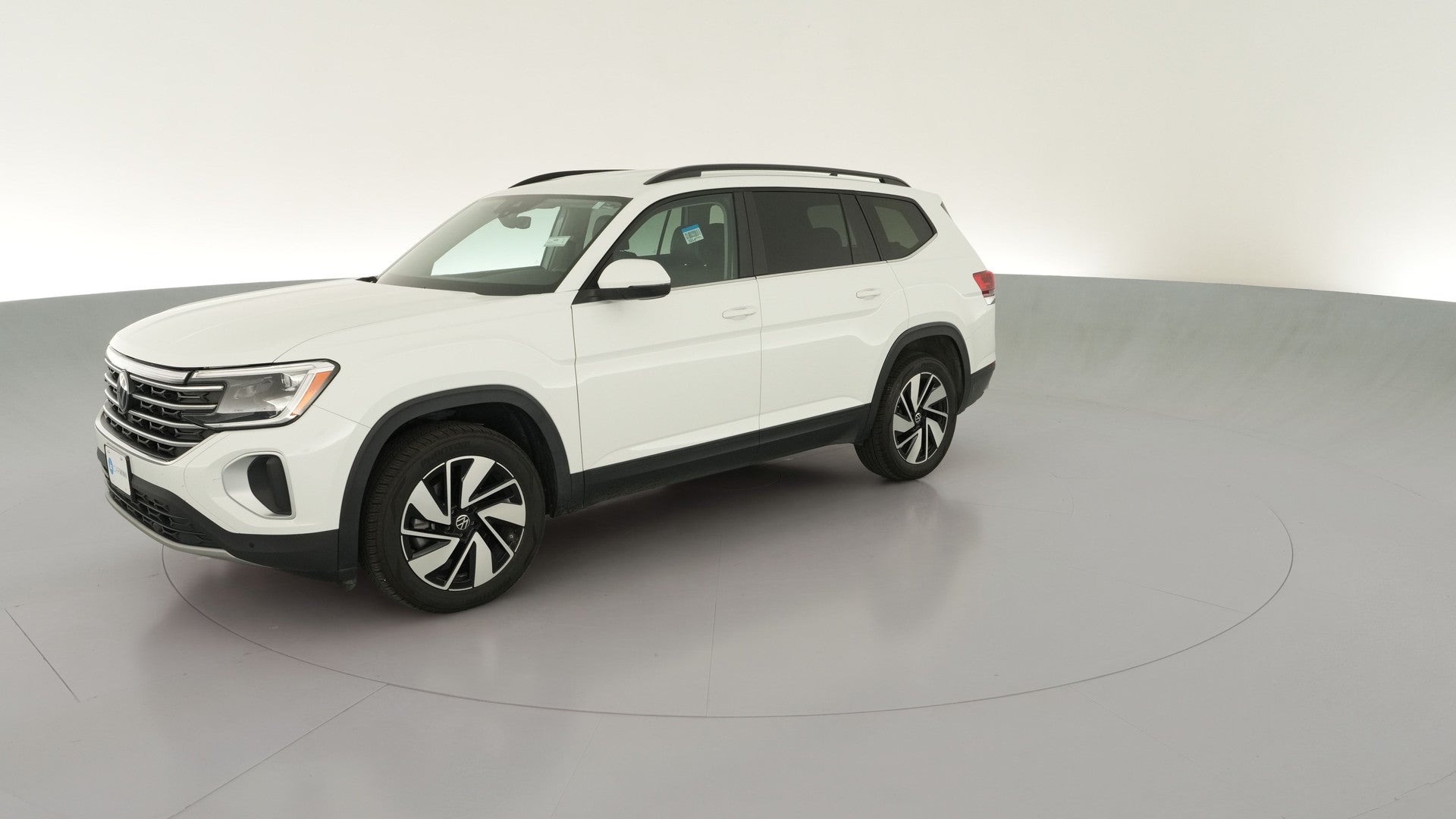2025 Volkswagen Atlas vehicle photo