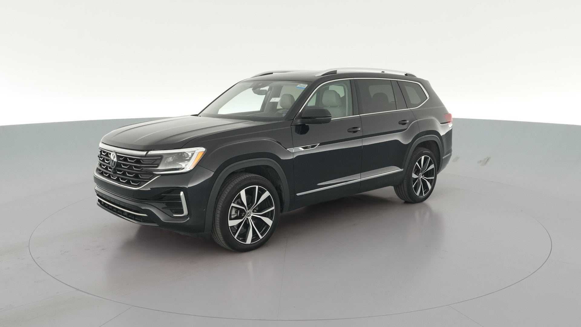 2024 Volkswagen Atlas vehicle photo