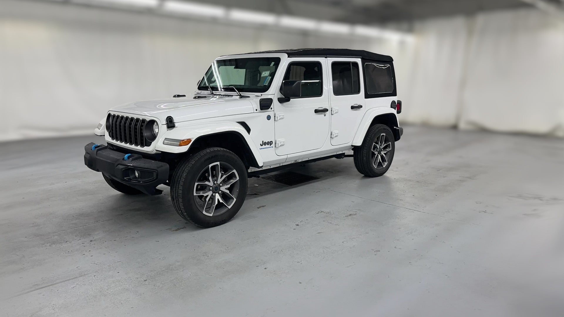 2024 Jeep Wrangler 4xe vehicle photo