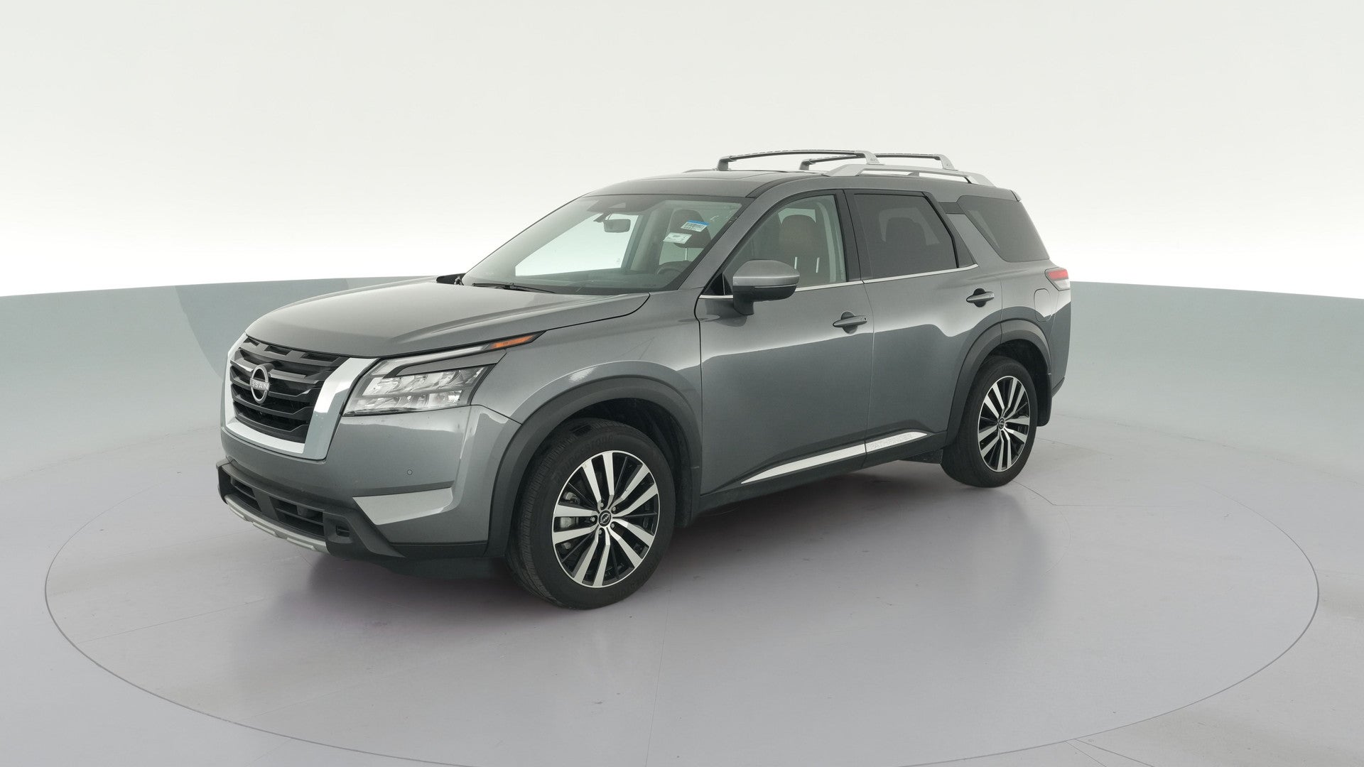 2025 Nissan Pathfinder vehicle photo