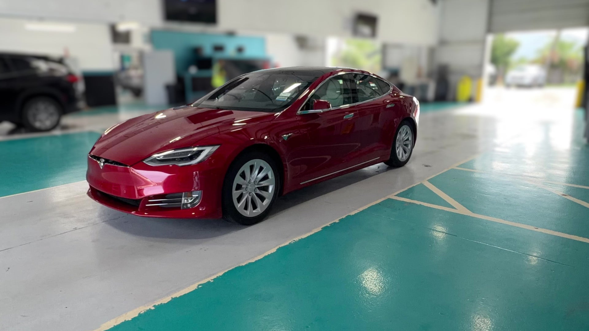 2019 Tesla Model S vehicle photo