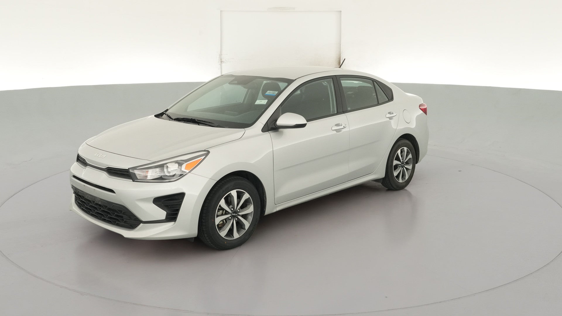 2023 Kia Rio vehicle photo