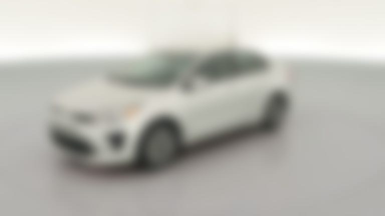 2023 Kia Rio vehicle photo