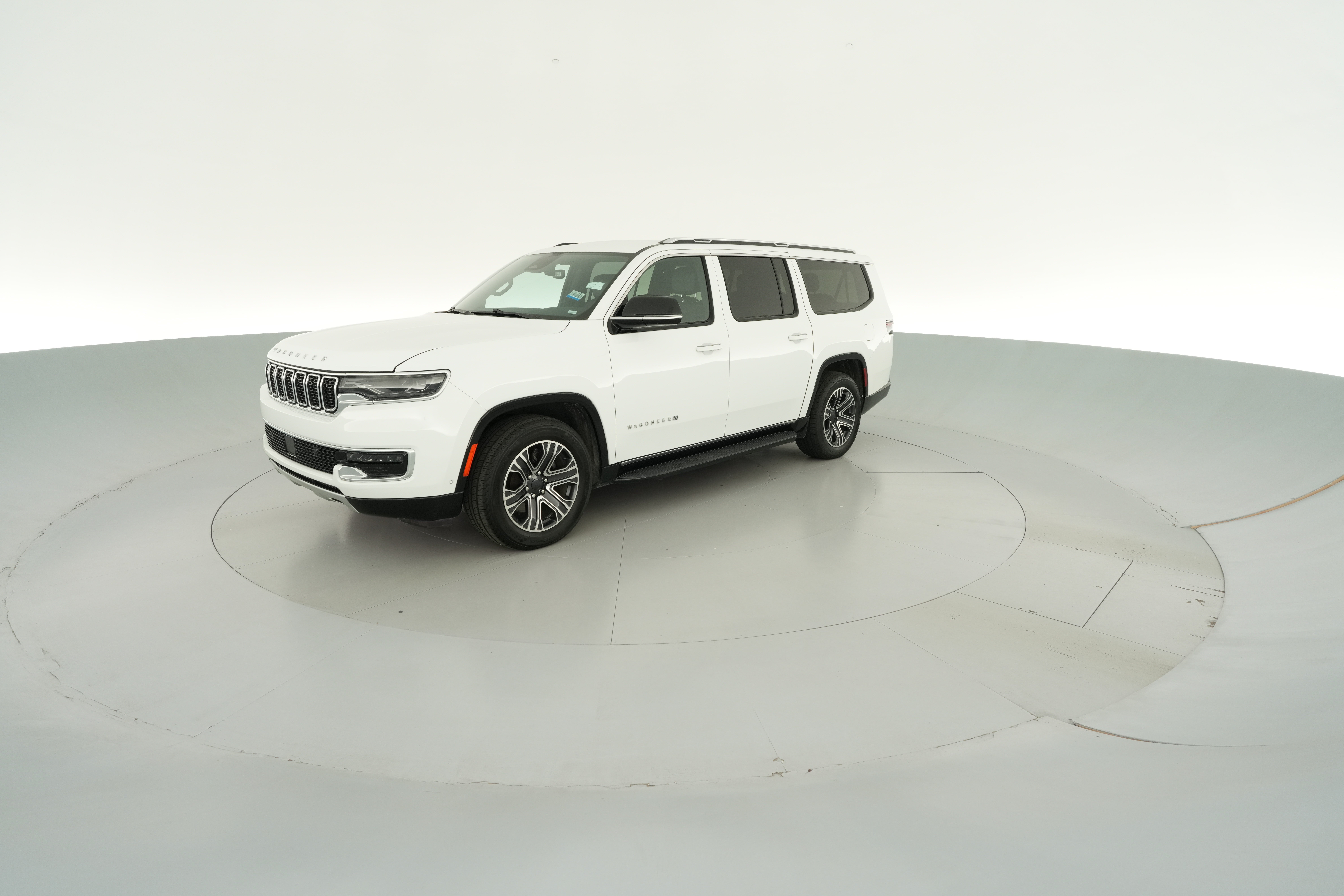 2024 Jeep Wagoneer L Series II - Photo 31