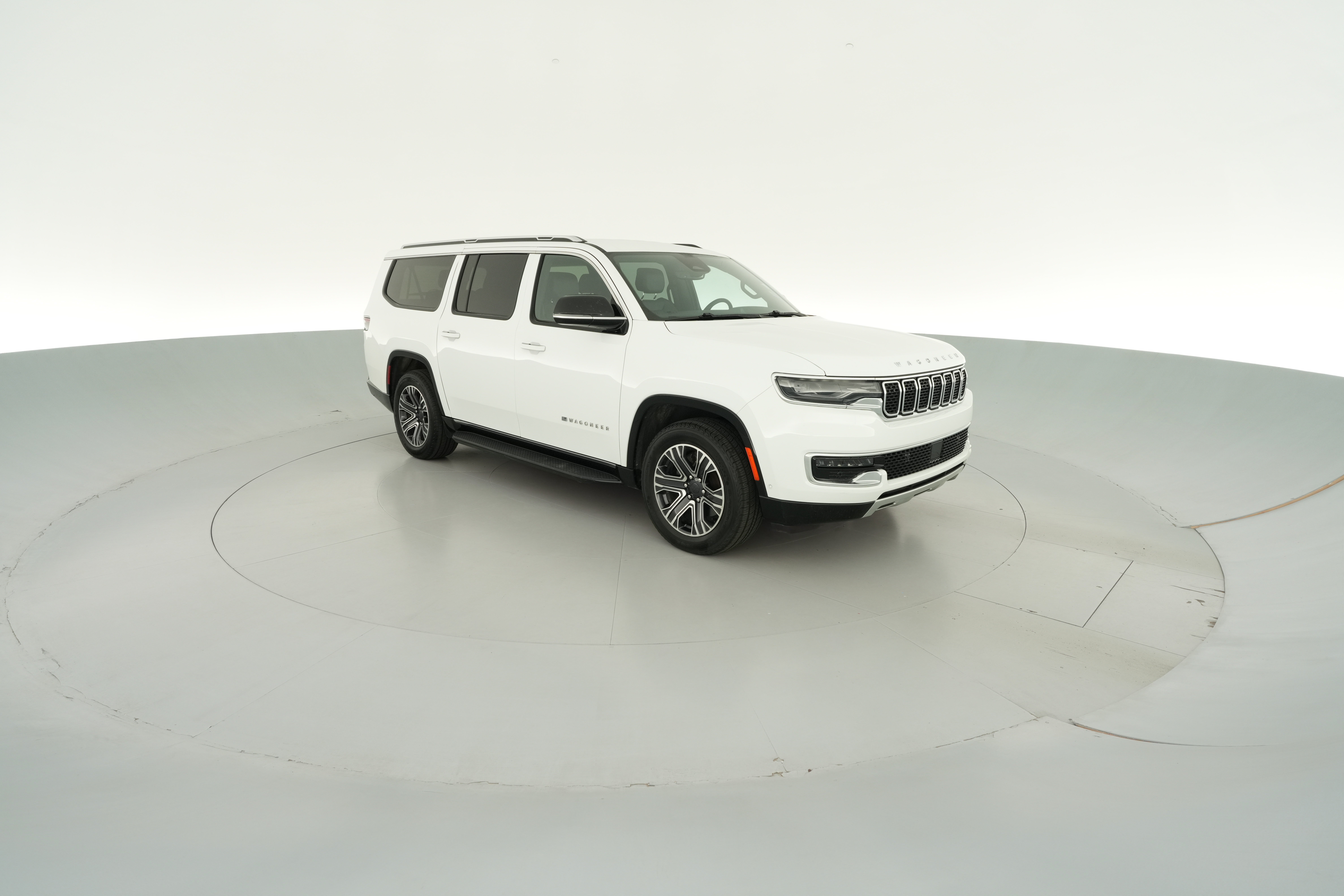 2024 Jeep Wagoneer L Series II - Photo 43