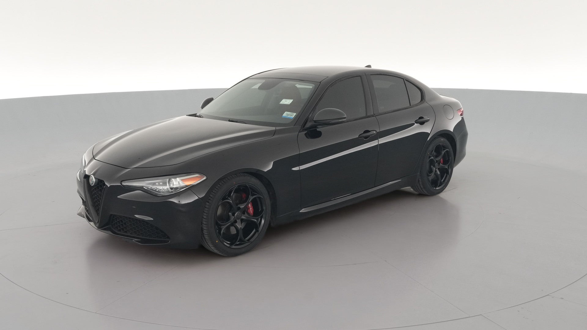 2018 Alfa Romeo Giulia vehicle photo