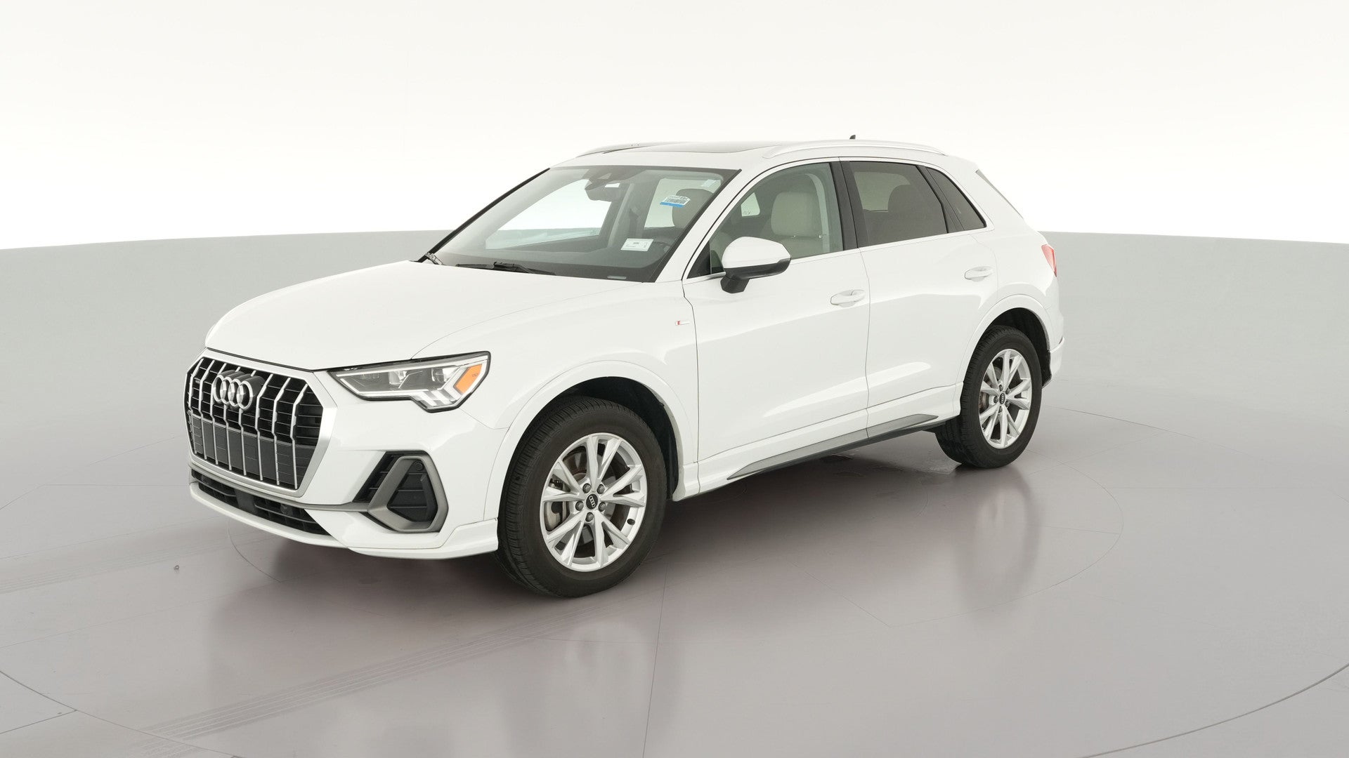 2022 Audi Q3 vehicle photo