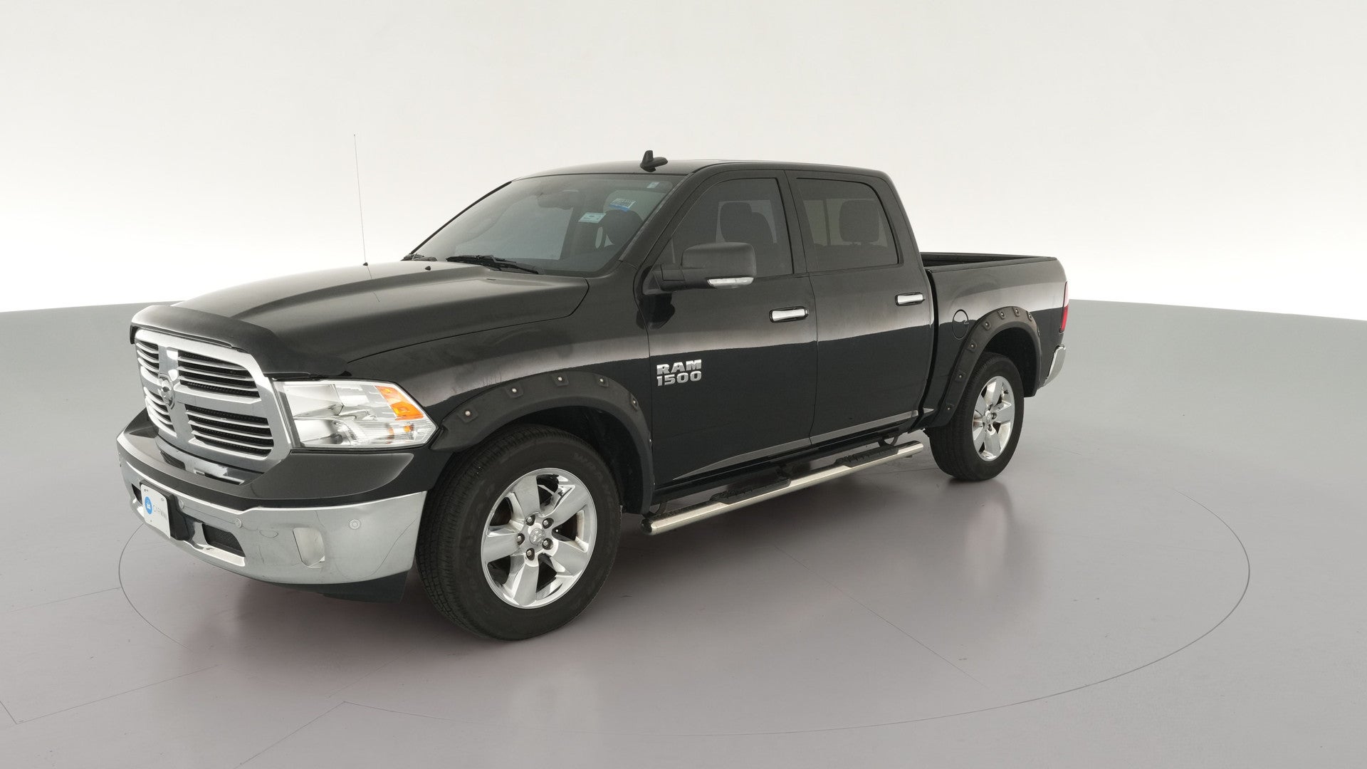 2018 Ram 1500 Crew Cab vehicle photo