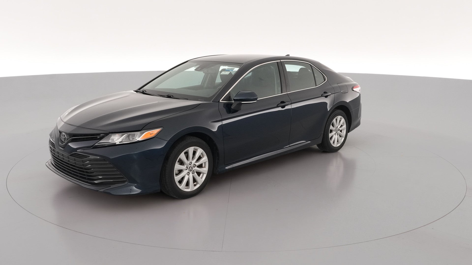 2020 Toyota Camry vehicle photo