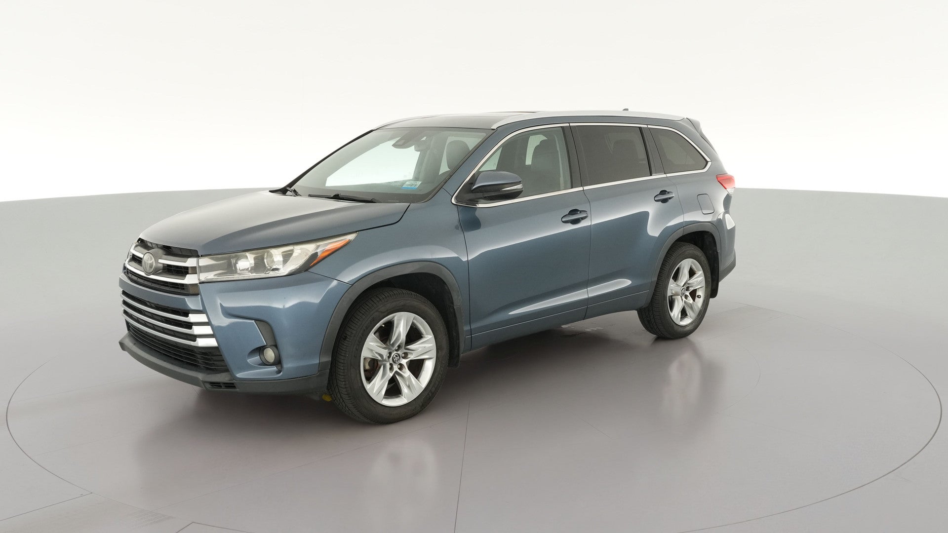 2017 Toyota Highlander vehicle photo