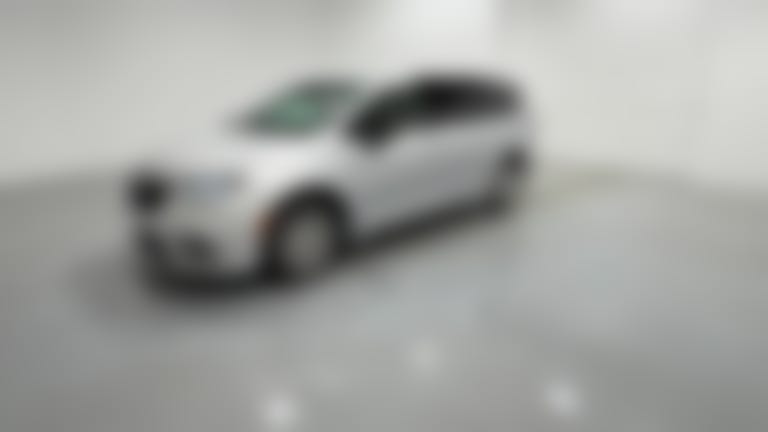 2024 Chrysler Pacifica vehicle photo