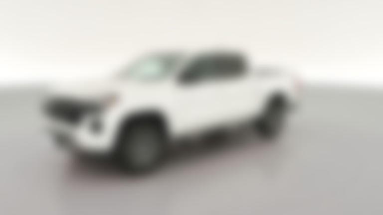 2024 Chevrolet Colorado Crew Cab vehicle photo