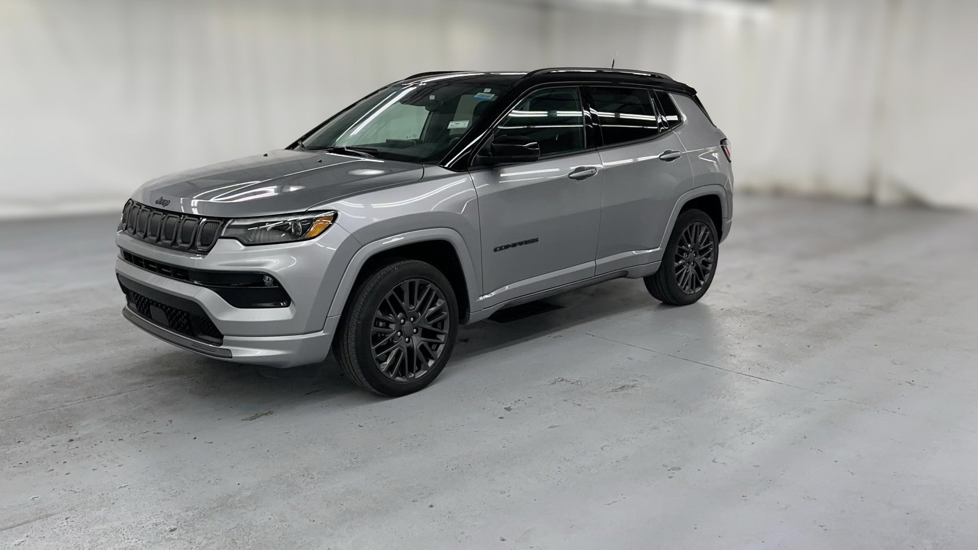 2022 Jeep Compass vehicle photo